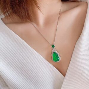 Green Chalcedony Gourd Feng Shui Necklace