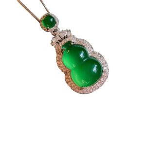 Green Chalcedony Gourd Feng Shui Necklace